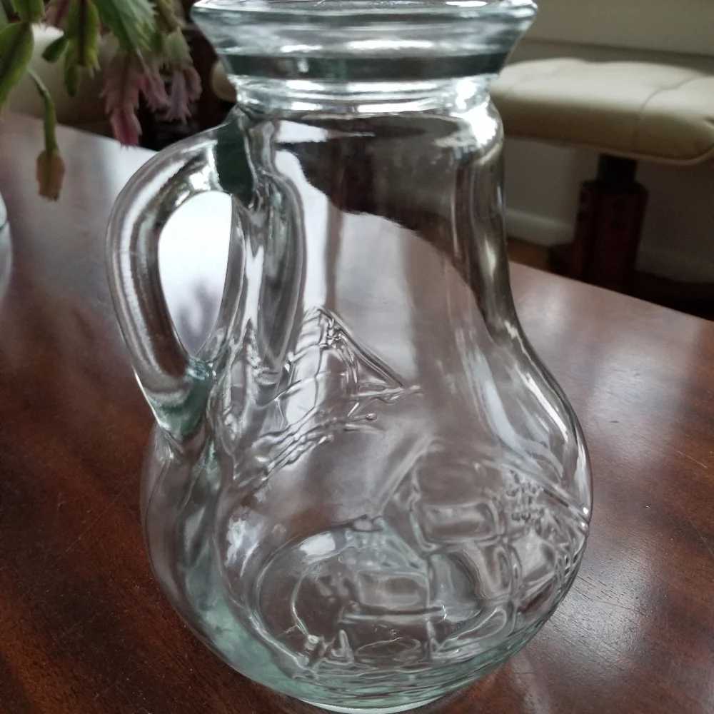 VTG. Clear Glass Pitcher w Clipper Ship Embossed
